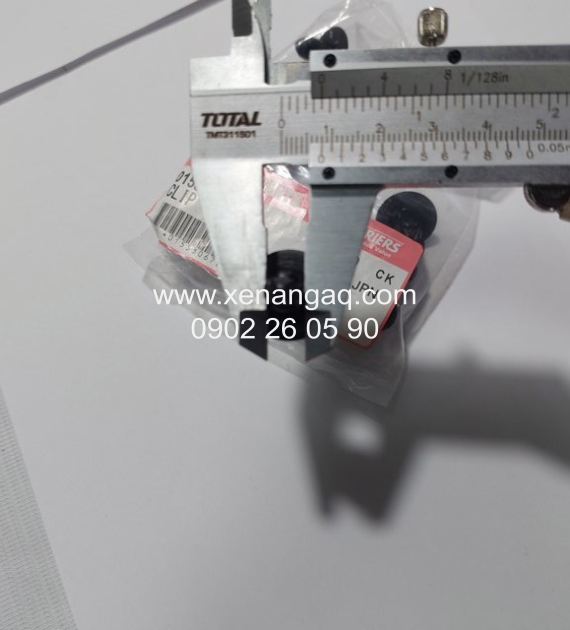 01553-06721 chốt nhựa