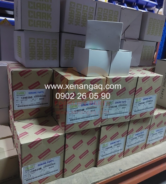 1240348 Lọc dầu Clark, Komatsu