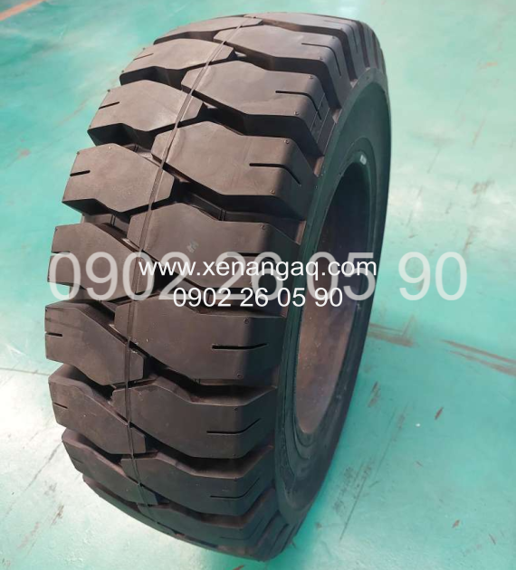 Vỏ đặc xe nâng 28x9-15 Hiệu Dunlop