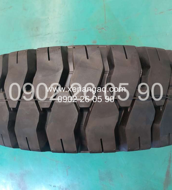 Vỏ đặc xe nâng 28x9-15 Hiệu Dunlop