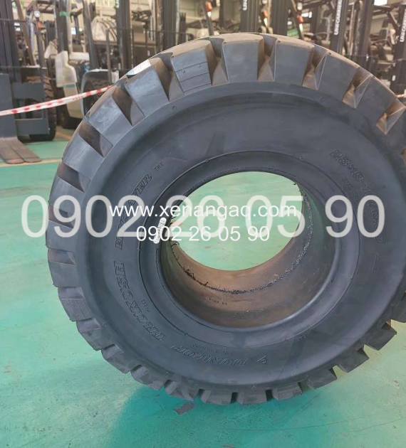 Vỏ Đặc Xe Nâng 21x8-9 Hiệu Dunlop