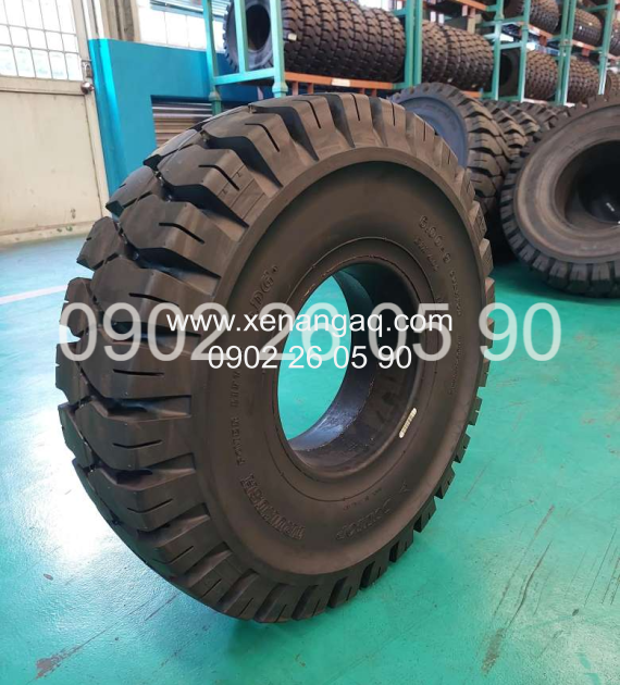 Lốp Đặc Xe Nâng 6.00-9 Hiệu Dunlop