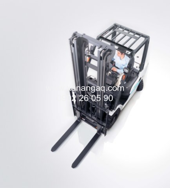 XE NÂNG DẦU 2,5 TẤN UNICARRIERS